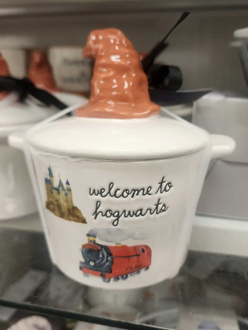 Welcome to Hogwarts Ceramic Casserole/Mini Baker with Sorting Hat Lid